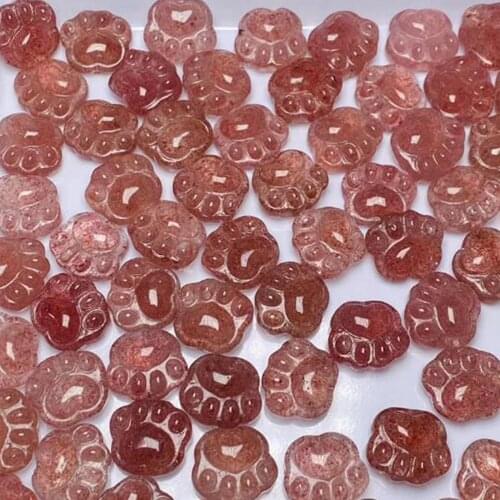 1pc Random Natural Red Strawberry Cute Cat Paw Carving Quartz Crystal Healing Stone Pendants Crafts Women Girl Gift DIY Jewellry