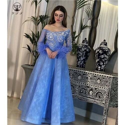 New Arrival Blue Illusion O Neck Beaded Stones Long Sleeve Feather Floor Length Lace Prom Dresses