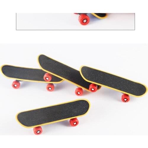 Fall-resistant finger four-wheeled scooter childrens educational toys fingertip dance finger movement decompression desktop orn