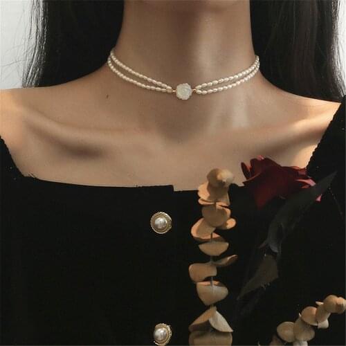 Retro Freshwater Pearl Choker Necklace Baroque Pearl Jewelry for Women Wedding Short Clavicle Necklace Bride Party Jewelly