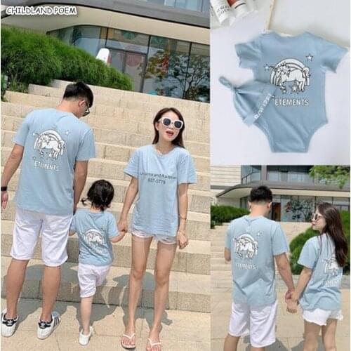Family Matching Clothes Summer Family Look Tshirts Mother Daughter Father Son Baby T-shirtCotton Mommy And Me Clothes