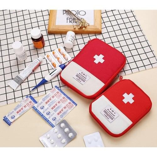 Outdoor Mini portable medical kits Carrying small packs and storing emergency medicine kits Traveling home