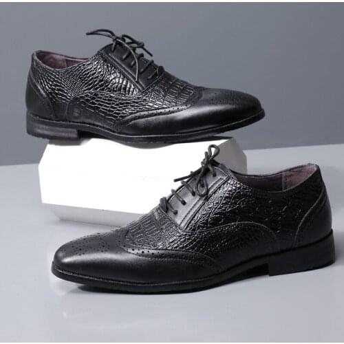 Large Size Men Oxfords Leather Shoes Business Shoes Men Handmade Formal Men Flats Lace-Up Bullock Dress Shoes Men