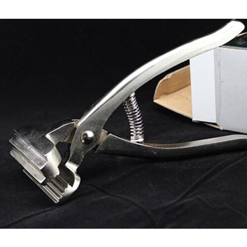 2021 New Professional Metal Canvas Plier for Stretching Painting Cloth Art Framing Tool