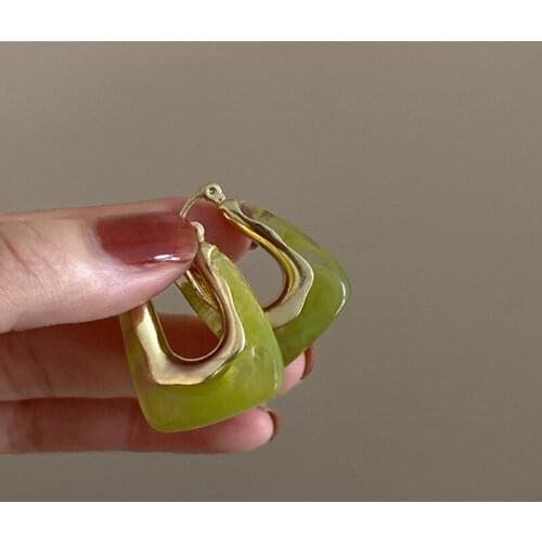 2021 Trend Women Earring Retro Pendant Fine Woman Accessories New Fashion Vintage Luxury Womens Earrings Piercing Jewelry