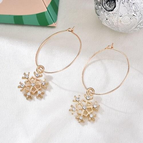 Women Earrings 2021 New Fashion Snowflake Zircon Metal Ear Ring Luxury Jewelry Accessories Series Christmas Eve Gift Women