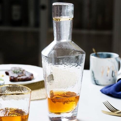 Whisky Decanter Crystal Glass Bottle Cup Set Wine Decanter Lid Wine Bottle Home Bar Party Drinkware Champagne Jug Wine Aerator