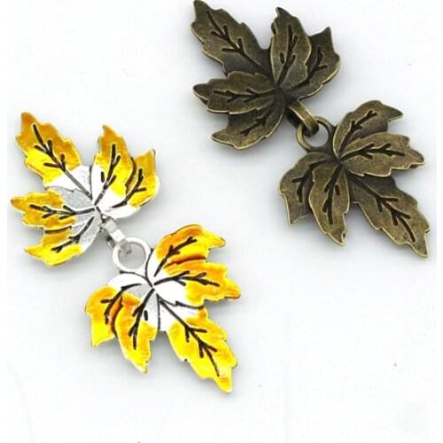 1 Pairs Vintage Swirl Flower Chinese Cheongsam Buckle Cape Cloak Clasp Fasteners Button Sew On Hook and Eye Brooch Clip