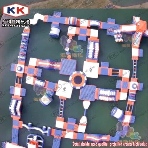 250 People Giant Inflatable Water Park Games, TUV Certificate Inflatable Wipeout Course