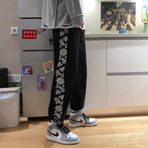 Men Jogger Pants 2021 New Spring And Autumn Chinese Style Flowers Male Ankle-Length Pants Teenager Boy Black Gray n05