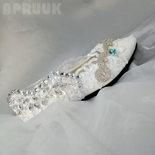 Luxury lace crystal flats shoes woman handmade brand new plus size 41 42 rhinestones womens bridal wedding flats shoes bride