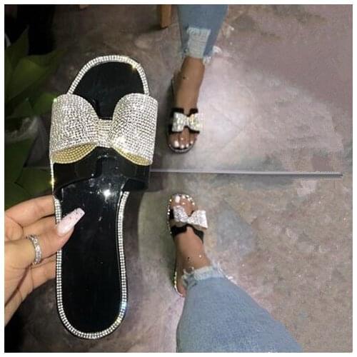 Flat home sandals ms Spring/summer 2020 new PVC flip flops women bow knot rhinestones outdoor leisure beach slippers ms