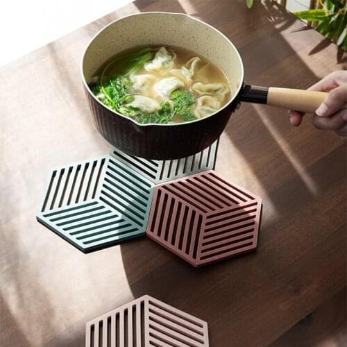 1PC Silicone Tableware Insulation Mat Coaster Cup Hexagon Mats Pad Heat-insulated Bowl Placemat Home Decor Desktop