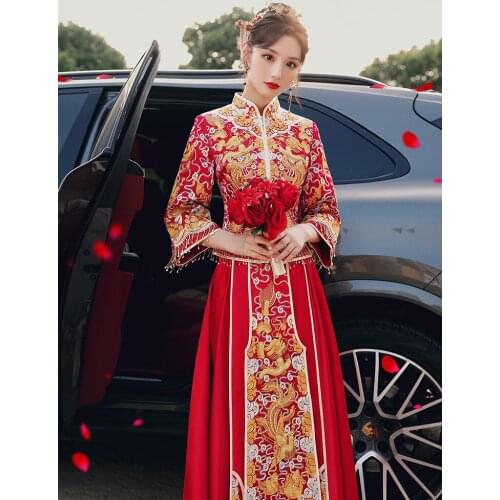Chinese Traditional Wedding Dress Cheongsam Clothing Red Dragon Phoenix Embroidery Qipao Woman Gold Brocade Gown