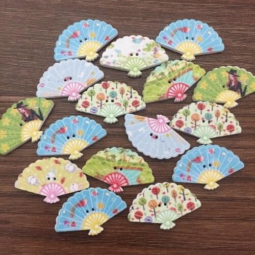 50pcs Wood Sewing Fan Shaped Buttons Florals Pattern Scrapbooking 2 Holes Accessories 18x30mm