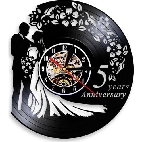 Wedding 5 Years Anniversary Vinyl Record Wall Clock Modern Design Gramophone Music Record Clock for Parents Husband Wife him her