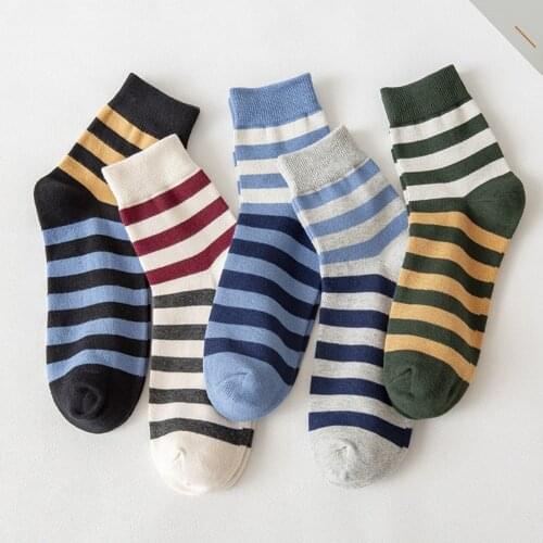 10 Pairs/Lot Tide Mens Socks Male Mid Stockings Comfortable Soft Fashion Striped Style Casual Cotton Socks Multi-Color Hot Sale