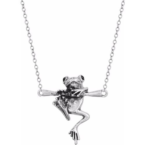 Cxwind Cute Baby Frog on a Branch Animal Charm Necklace Adorable 3D Frog Pendant Necklace Jewelry Collar Accessories Pendant
