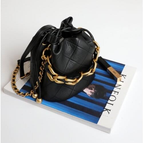 Fashion Tassel Bucket Bag for Women Designer Brand Handbags Luxury Cow Leather Shoulder Crossbody Bag White Large Tote Purse