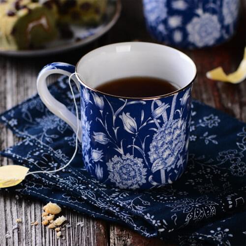 Creative ceramic milk mug European style coffee cup with handle drinkware Unique Gift Bone China cups nice 1pc Noble Luxury blue