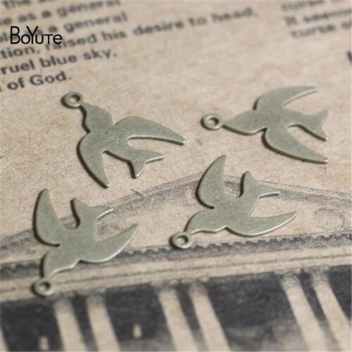 BoYuTe 200Pcs 11*14MM Metal Brass Antique Bronze Plated Scrapbooking Stamping Plate Bird Charms for Jewelry Making