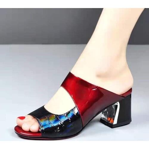 Soft Leather Slippers Womens Thick-heeled Womens Slippers High-heeled Patent Leather Women Slides