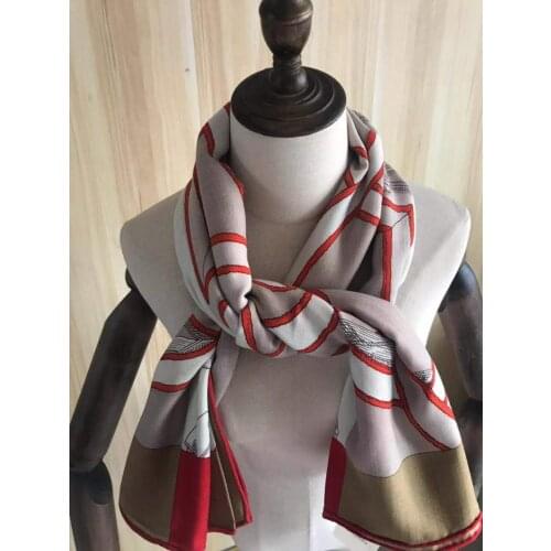 2021 new arrival autumn spring classic design 140*140 cm colorful scarf 65% cashmere 35% silk scarf wrap for women lady girl