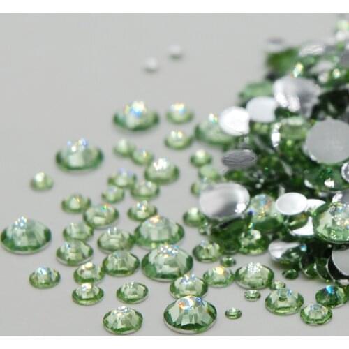 Discount Promotion Mixed Sizes 3D Nail Art Non-Hotfix Rhinestones Peridot Glue On Flatback Stones For Beauty