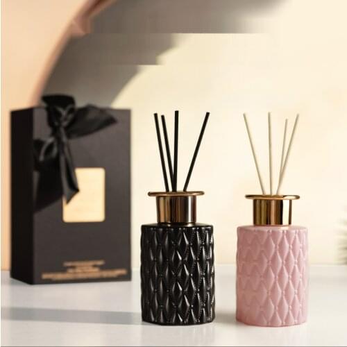 Hotel Oil Diffuser Indoor Aromatherapy Household Accessories Incense Stick With Bottle Party Home Decoration Reed Diffuser