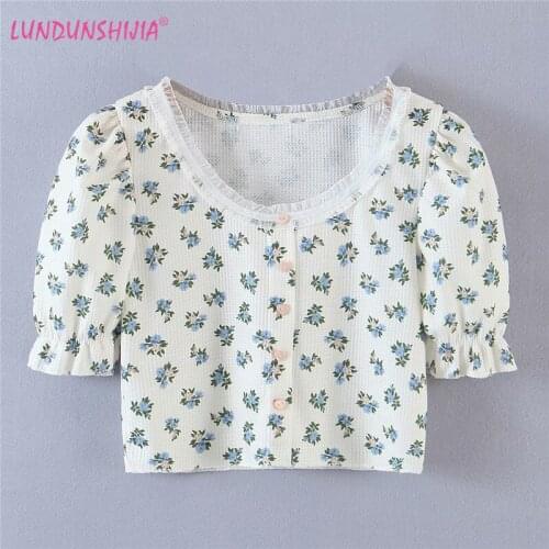 LUNDUNSHIJIA Summer Women Fashion Sweet Lace Small Floral Blouses Puff Sleeve Temperament Short Style Shirt Femininas Blusas
