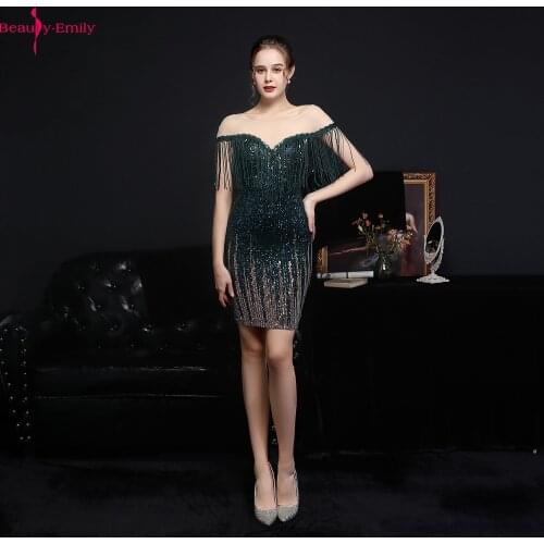 Charming O Neck Lace Sleeveless Mermaid Evening Dresses 2021 Luxurious Sequined V Zipper Back Party Dress with Tassel