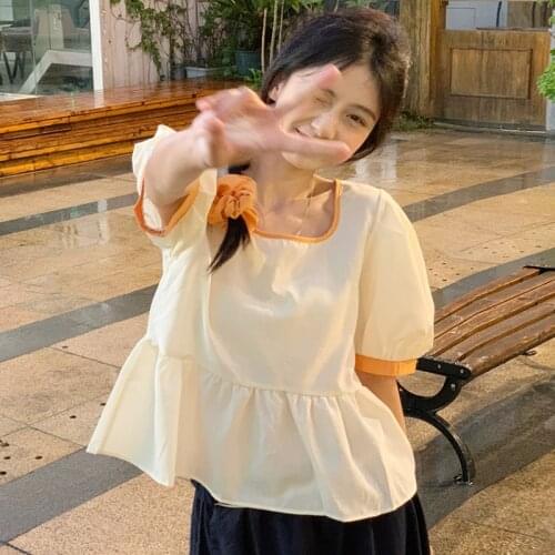 Womens Blouses Square Neck Puff Sleeve Shirt Ladies Summer New Design Sense Niche Fashion Doll Shirt Chic Top