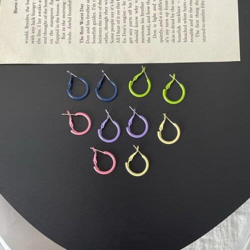 Origin Summer Korean Spray Candy Colors Hoop Earring for Women Girls Korean Circle Hollow Out Metal Earring Jewelry Pendientes