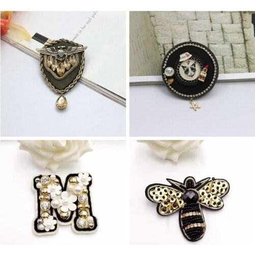 Promotions Brooches 2.90 Hot Sale New Brooches Pins Women Gifts Alloy Jewelry Clothing Gifts Girls Bijoux Scarf Buckle Br938-02