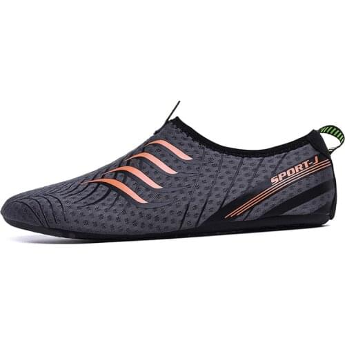 Lightweight Aqua Shoes For Man Quick Dry Swim Woman Water Sneakers Upstream Flat Shoes Outdoor Slip-on Beach Sneakers Unisex