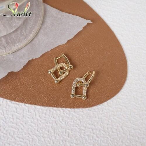 Hot SaleTrendy Lock Buckle Earrings For Women Exquisite Inlaid Zirconia Drop Earring Bijoux Pendant Wedding Fashion Jewelry