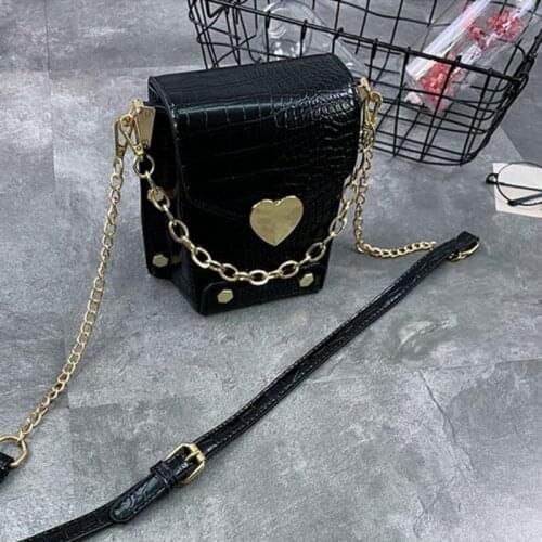 Women Bag Casual Design Pu Leather Handbag Fashion Crocodile Pattern Heart Lock Chains Small Flap Bags Single Crossbody Bags