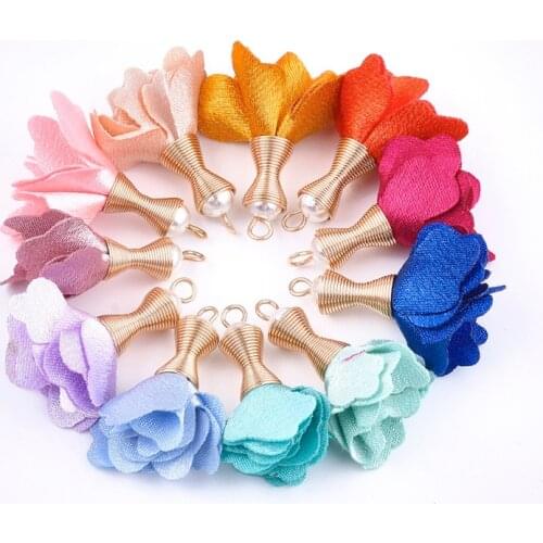 200pcs Flower Pendant Iron Finding with Cloth and ABS Plastic Imitation Pearl Mixed Color for Jewelry Making DIY 30~35x22~32mm