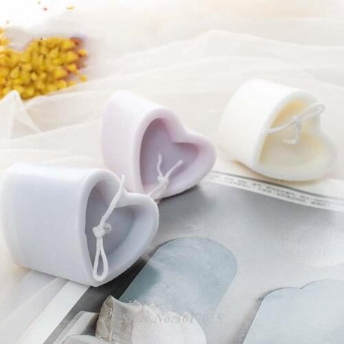 Love shape Acrylic Candle Mold DIY Handmade Candle Mold Aromatherapy Craft Candle DIY Material Plastic Mould Fondant Cake Mold