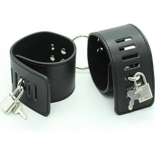 Adult Games Sexy Leather Restraints Bondage Hand Cuffs with Lock Fixed Hand Ankle Erotic Toys Sex Products Sex Toys for Couples