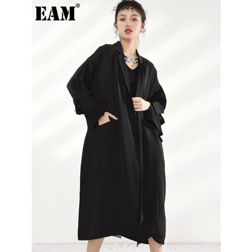 [EAM] Women Pocket Black Long Big Size Trench New Lapel Long Sleeve Loose Fit Windbreaker Fashion Spring Autumn 2021 U3700