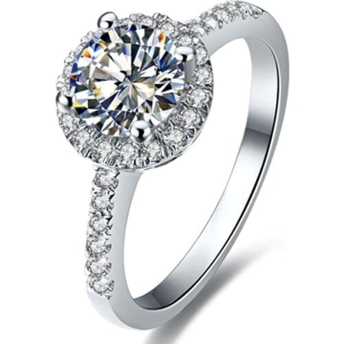 F Color VS1 Solid 18K White Gold Ring Halo Style 1CT Moissanite Diamond Engagement Ring Brand Heart Lovely Marriage Jewelry 18K