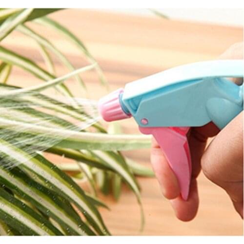 500ml Portable Garden Spray Bottle Mini Plastic Sprayer Garden Balcony Plant Watering Spray Bottle Gardening Watering Can