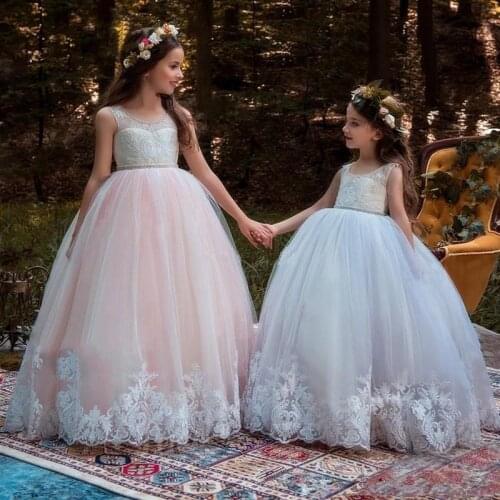 Princess Flower Girl Dresses for Wedding Party Gowns Soft Tulle Crystals Bow V Back Custom Made Fairy Sweep Train