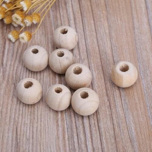 Camphor Balls 20Pcs Durable Smell Cedar Round Balls Clothes Drawer Book moth Insect Repellent