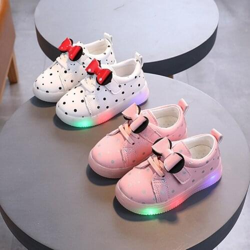Children LED Sneakers with Light Up Sole Baby Led Luminous Shoes for Girls /Glowing Lighted Shoes for Kids Boys Size 21-30