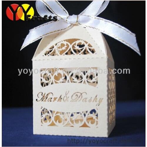 Laser cut wedding party favors india wedding gift box for guests with couple names