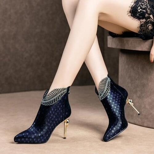 Peacock Pattern Embossed Leather Boots Woman Ankle Boots Plating Heel Rhinestone Womens Winter Shoes 2020 Female Footware Blue