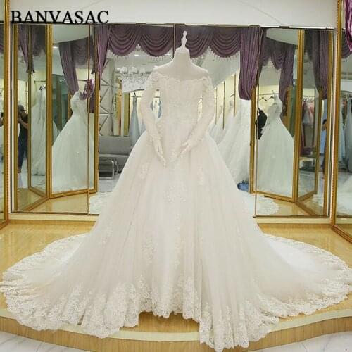 BANVASAC 2017 New Elegant Embroidery Boat Neck Wedding Dresses Full Sleeve Satin Luxury Chapel Train Lace Bridal Ball Gowns