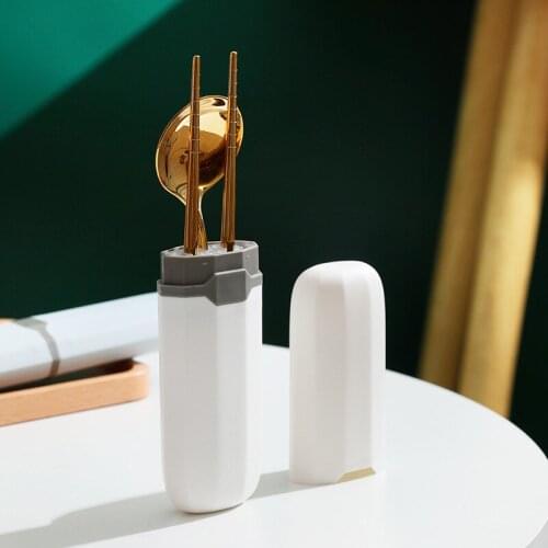 2PCS Western-style Stainless Steel Cutlery Set New Cutlery Cutlery Cutlery Set with Box for Household Dinner Tools